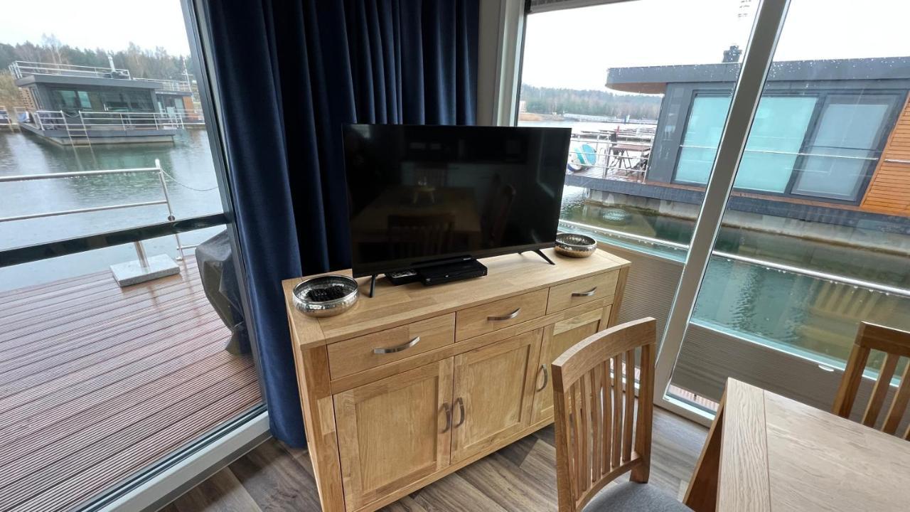 Hausboote Am Baerwalder See Traumhaus-Mieten Klitten Extérieur photo